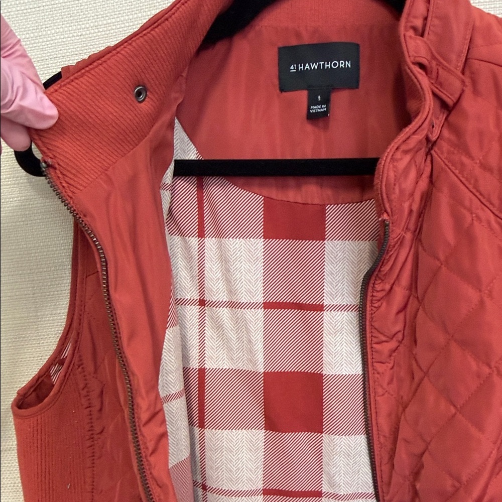 41 Hawthorn Cherry Quilted Vest - Picture 7 of 7